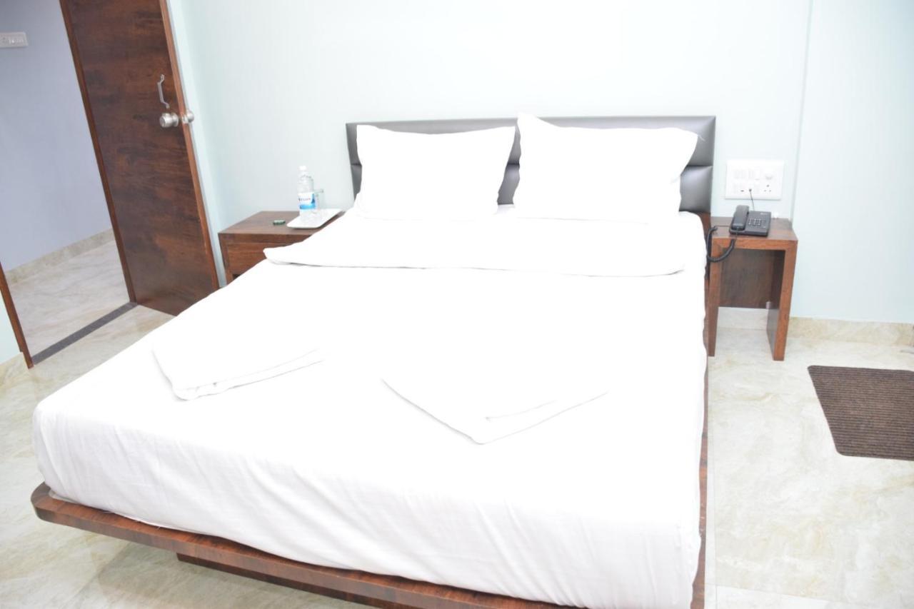 Shankar Residency, Akkalkot Akalkot Zewnętrze zdjęcie