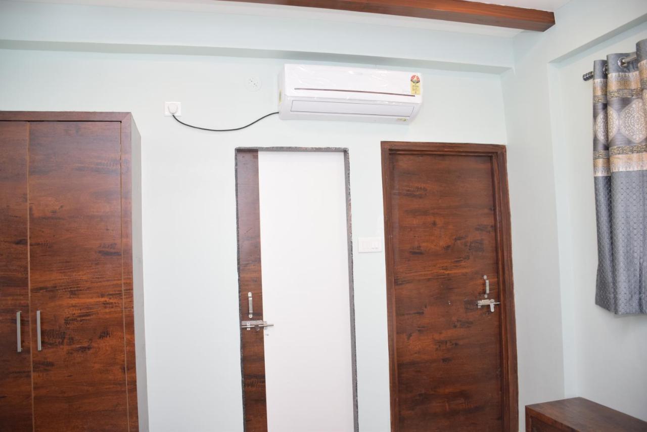 Shankar Residency, Akkalkot Akalkot Zewnętrze zdjęcie