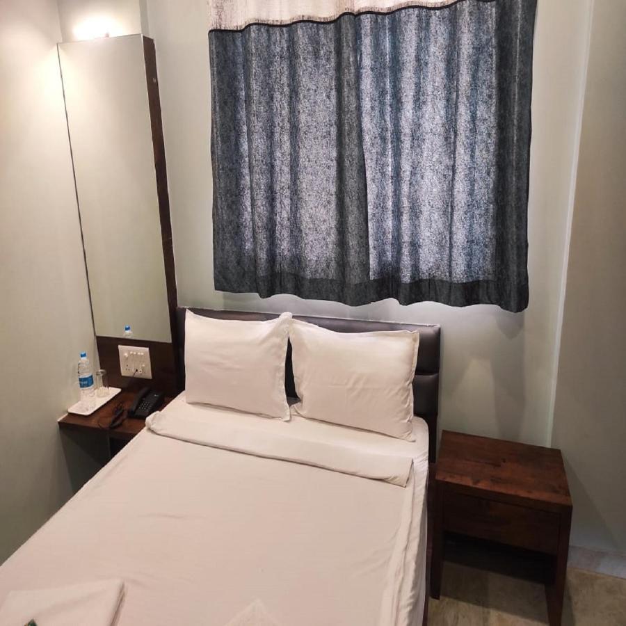 Shankar Residency, Akkalkot Akalkot Zewnętrze zdjęcie
