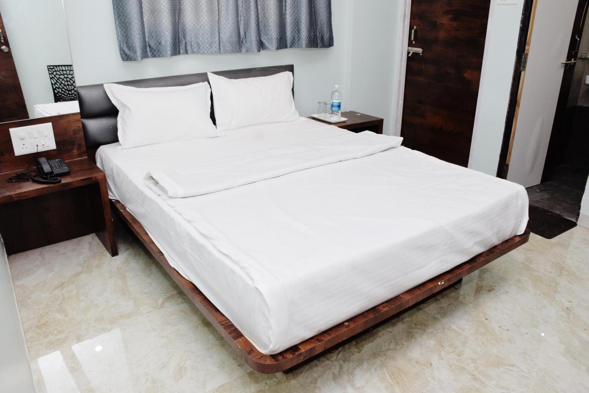 Shankar Residency, Akkalkot Akalkot Zewnętrze zdjęcie